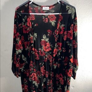 Jet Rose Women's Floral Kimono Jacket - Black and Red